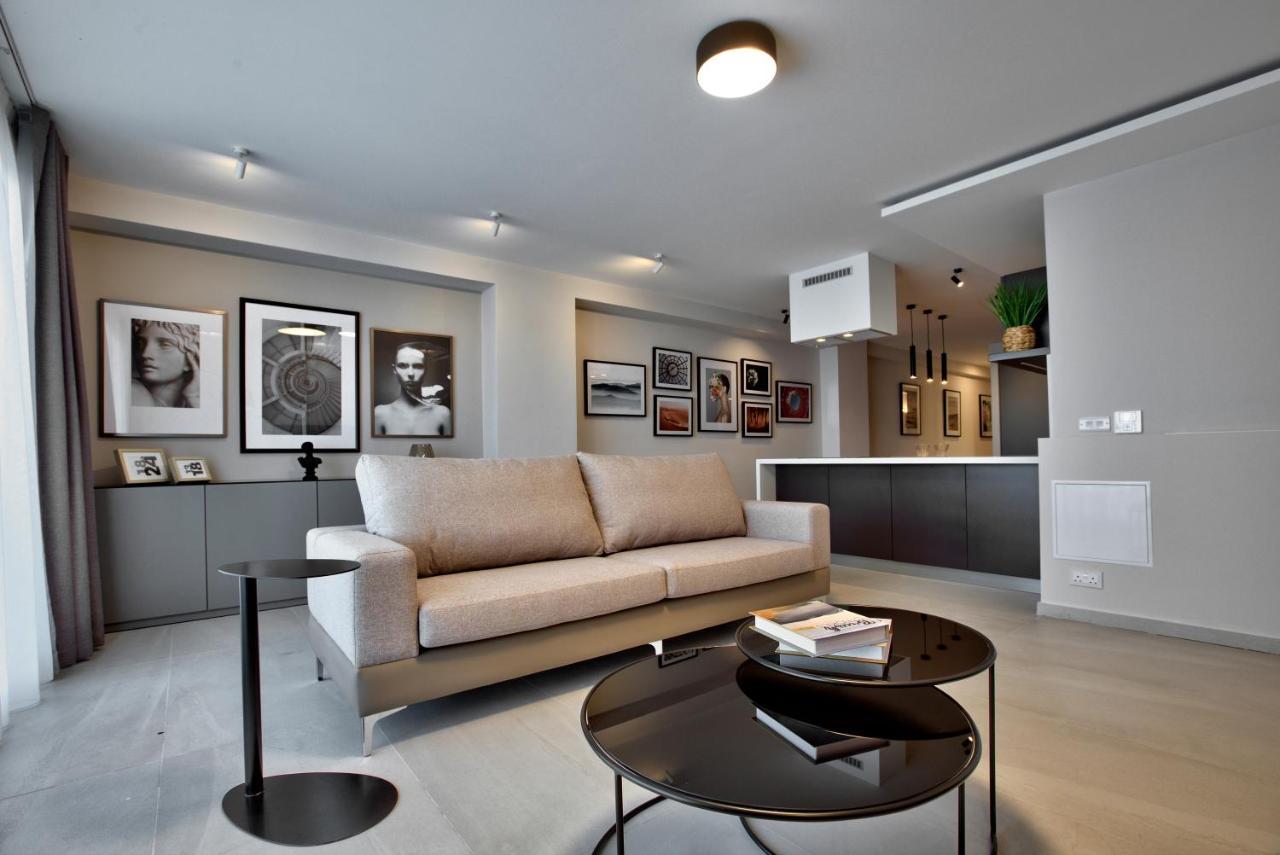 Sea Front Spacious Valletta Views Apartments سليمة المظهر الخارجي الصورة