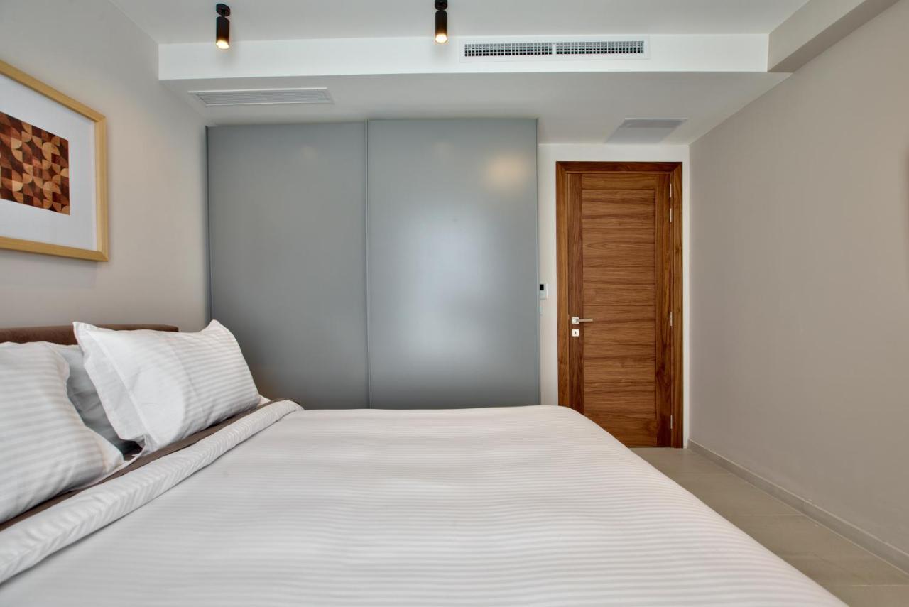 Sea Front Spacious Valletta Views Apartments سليمة المظهر الخارجي الصورة