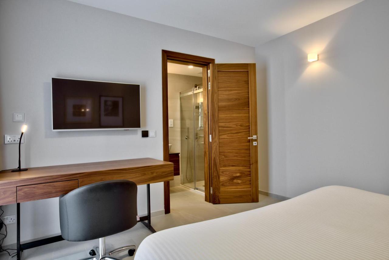 Sea Front Spacious Valletta Views Apartments سليمة المظهر الخارجي الصورة