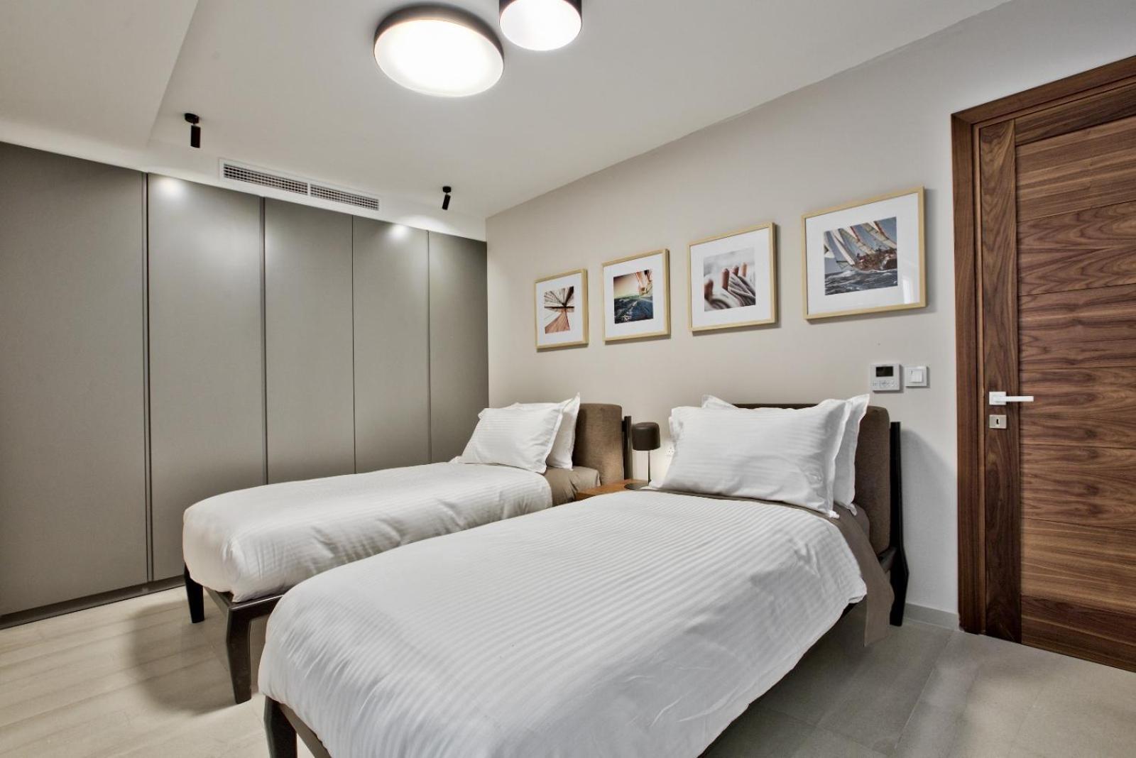 Sea Front Spacious Valletta Views Apartments سليمة المظهر الخارجي الصورة